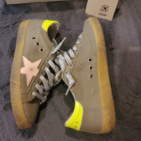 Golden Goose Sneakers *EXCELLENT CONDITION - Picture 3 of 13